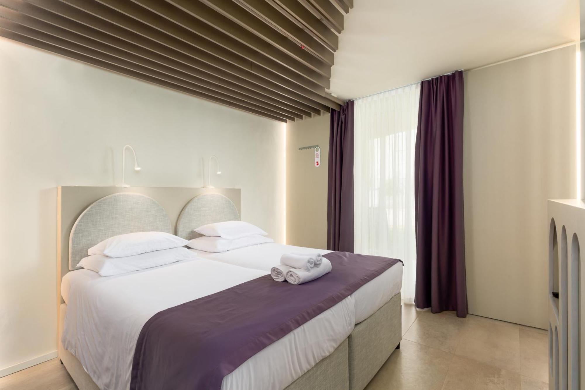 Hotel Emaus Novigrad Istria Exteriör bild